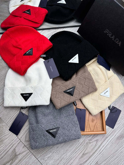 BEANIE HAT IN SHADOW GRAY WOOL AND RABBIT FUR 342034