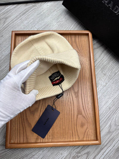 BEANIE HAT IN BISQUE BEIGE WOOL AND RABBIT FUR 436397
