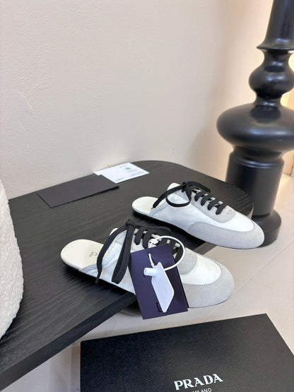 SNEAKER MULES IN BEIGE SUEDE AND WHITE NYLON
