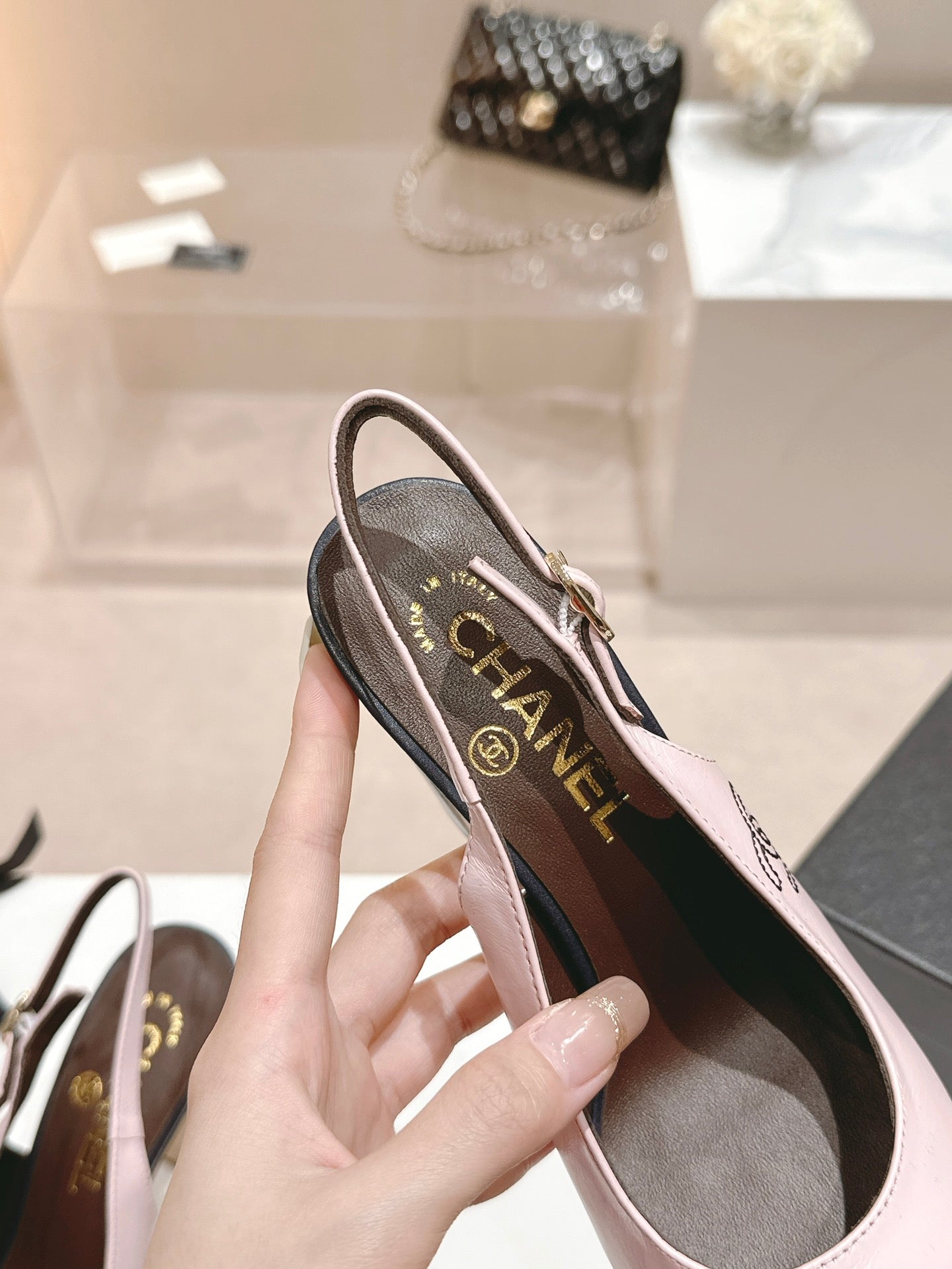 HIGH SLINGBACKS LIGHT PINK MIX BLACK SHEEPSKIN