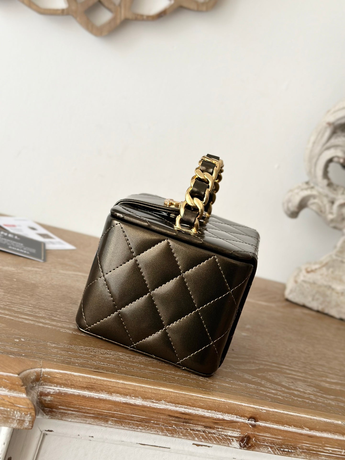 MINI VINTAGE COSMETIC BAG 11 IN MIKADO SHINY CALFSKIN GOLD HARDWARE