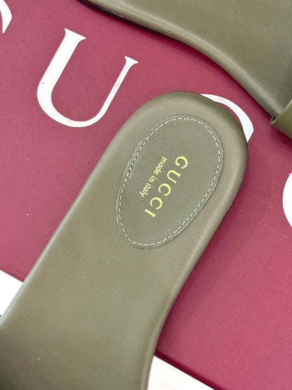 SLIDE SANDALS IN MOSS GREEN CALFSKIN WITH GOLD HARDWARE
