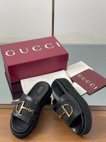HIGH 5.5 CM WEDGE SANDALS IN BLACK CALFSKIN AND FABRIC