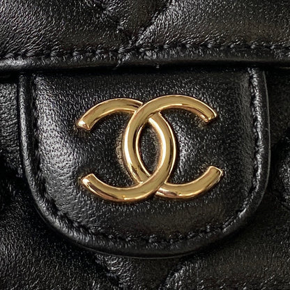 CC SMALL 17 FLAP BAG IN BLACK CALFSKIN WITH STRAP