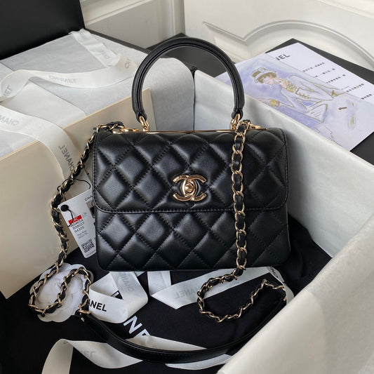 CC SMALL 20 FLAP BAG IN BLACK CALFSKIN WITH CHAIN