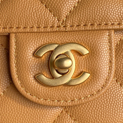 RETRO STYLE FLAP BAG 19 IN RAW SIENNE GRAINED CALFSKIN GOLD HARDWARE