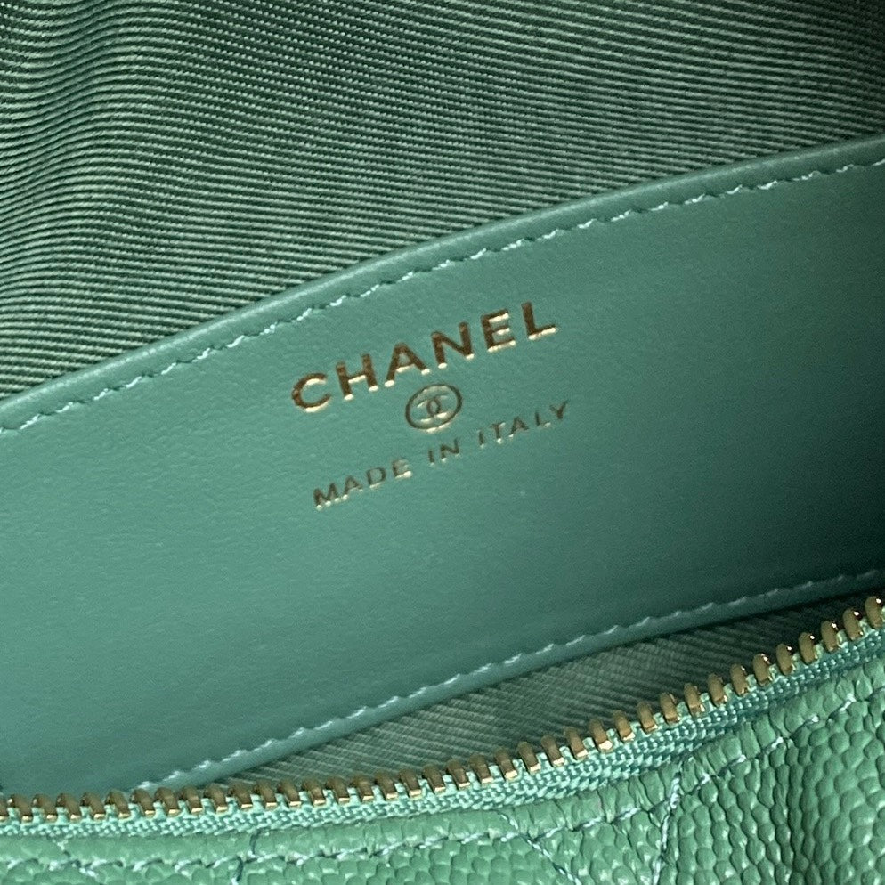 HOBO BAG 21 IN GREENISH GRAINED CALFSKIN GOLD HARDWARE