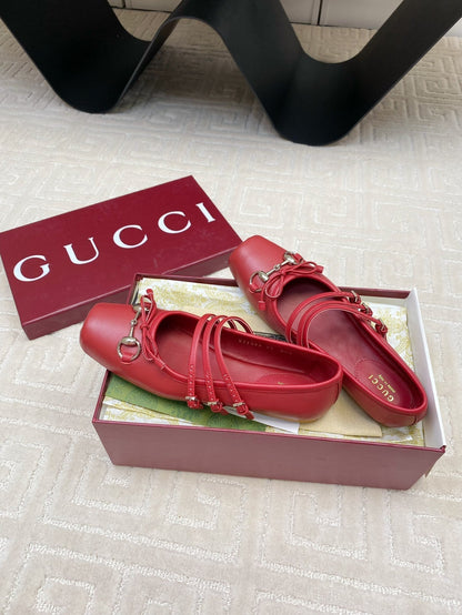 GG BALLET FLAT CRIMSON HORIZONTAL STRAPS LAMBSKIN