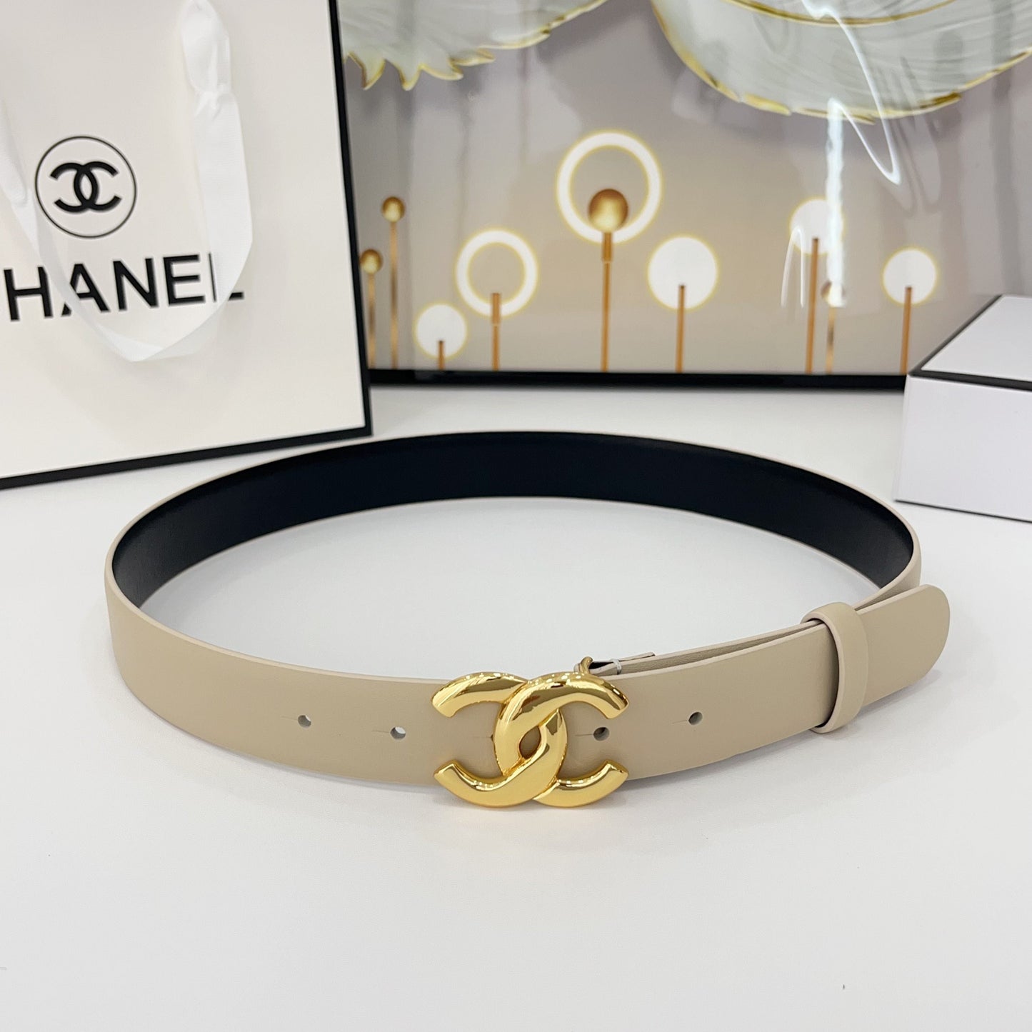 DOUBLE C BELT 30MM IN BEIGE CALFSKIN WITH SHINY GOLD BUCKLE