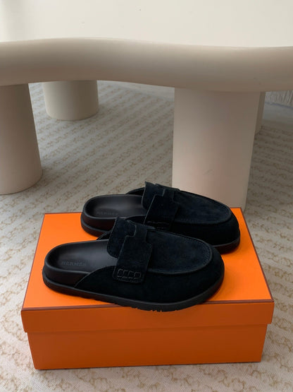 G0 MULE BLACK SUEDE