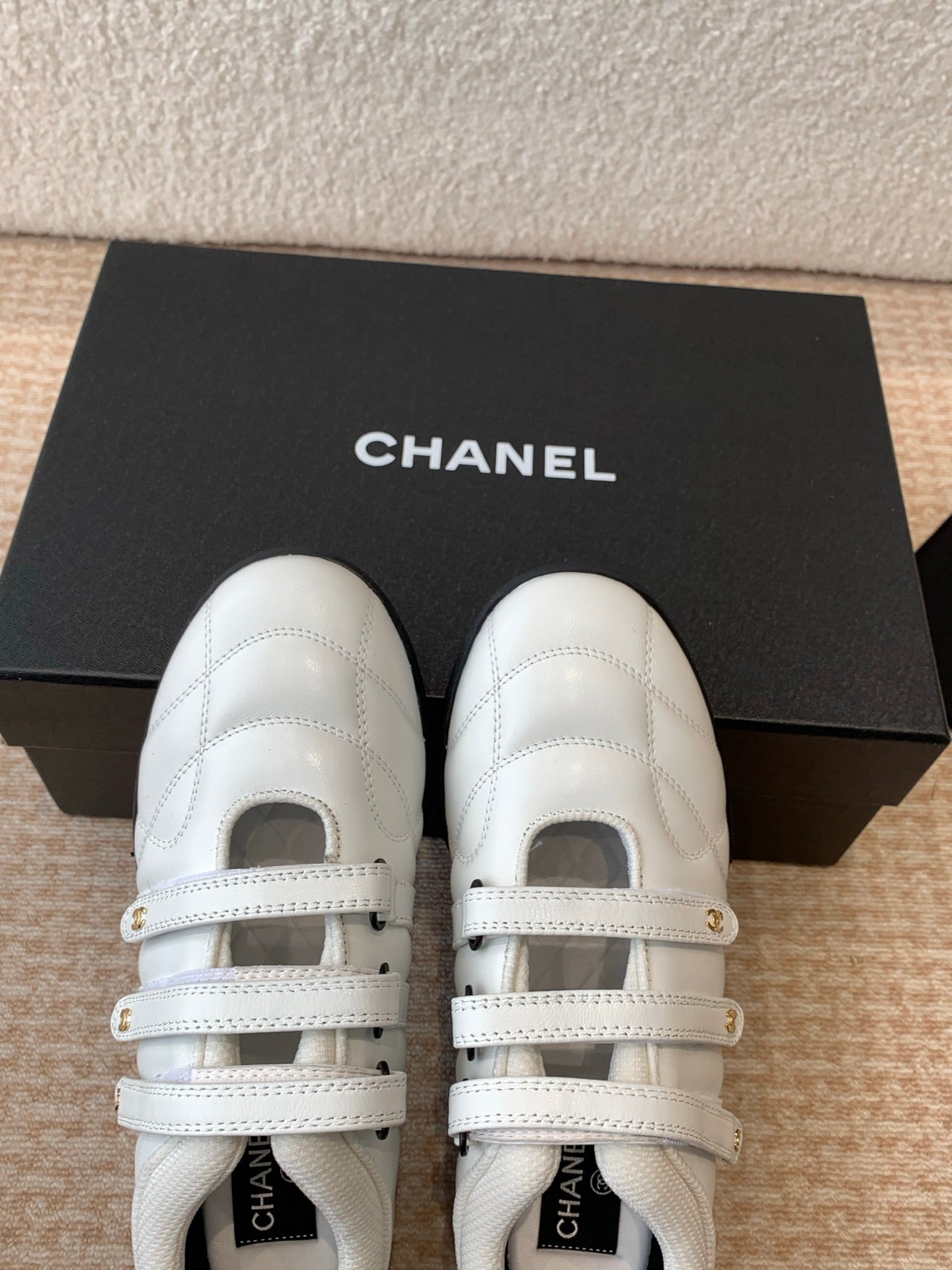 MARY JANE SNEAKERS IN WHITE LAMBSKIN
