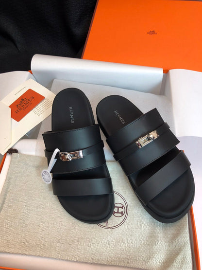 GABRIEL SANDAL MULE IN BLACK CALFSKIN