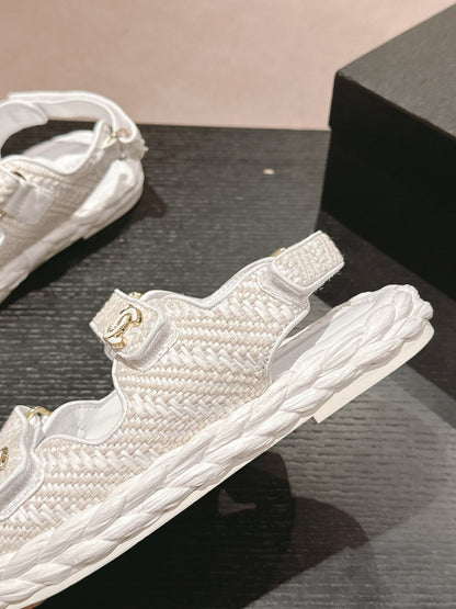 CC DAD SANDALS IN WHITE CALFSKIN