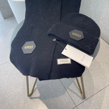SET SCARF AND HAT IN BLACK WOOL 414805