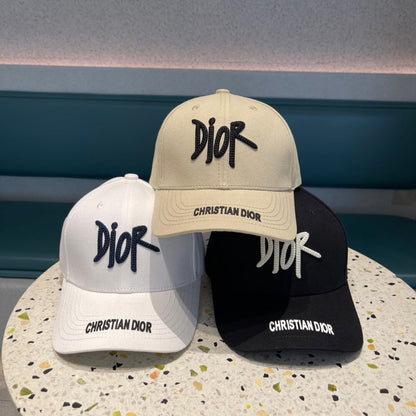 DIOR BASEBALL CAP IN BEIGE COTTON 427796