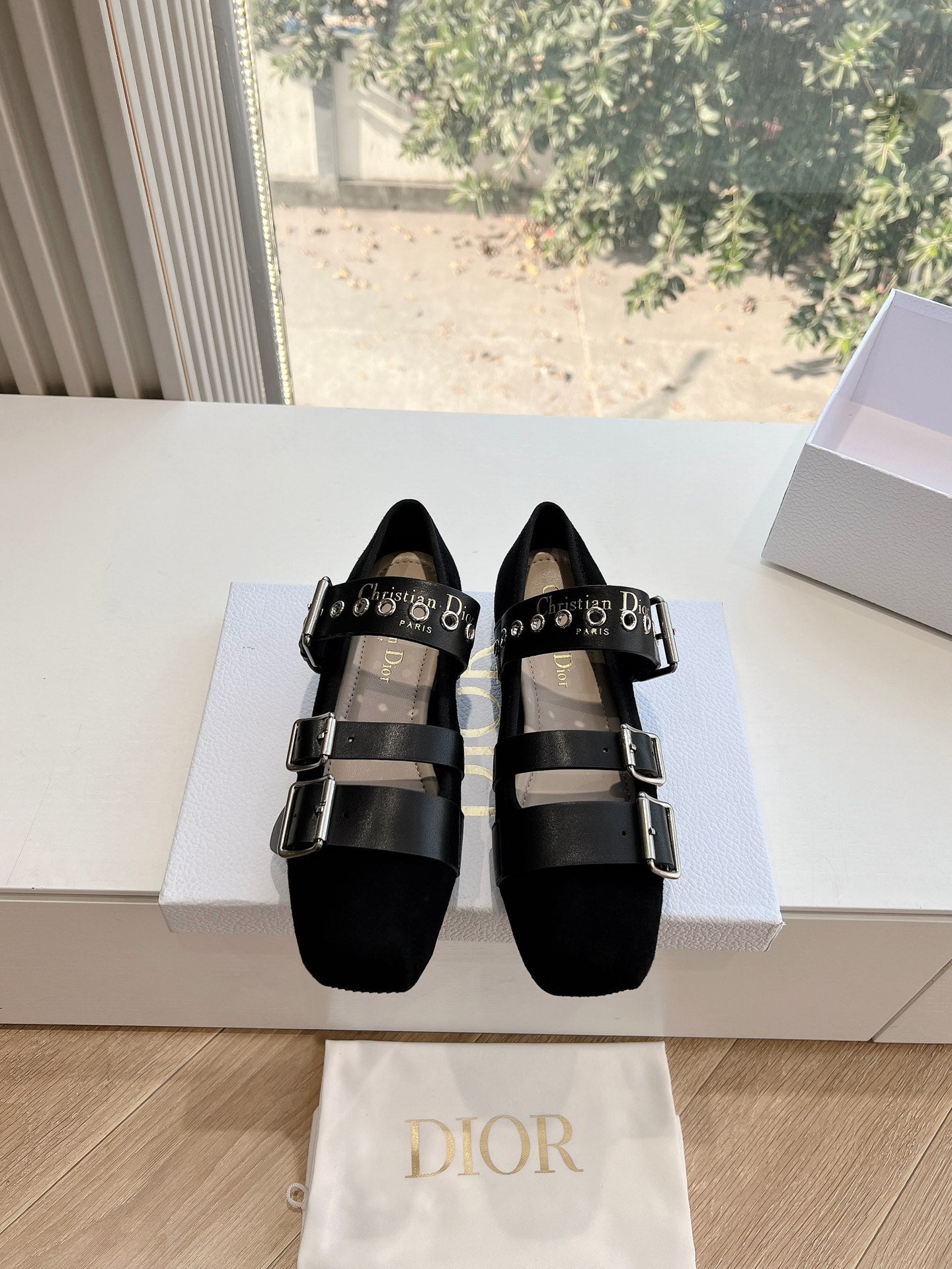 PUNK BALLET FLAT IN BLACK SUEDE AND SUPPLE CALFSKIN