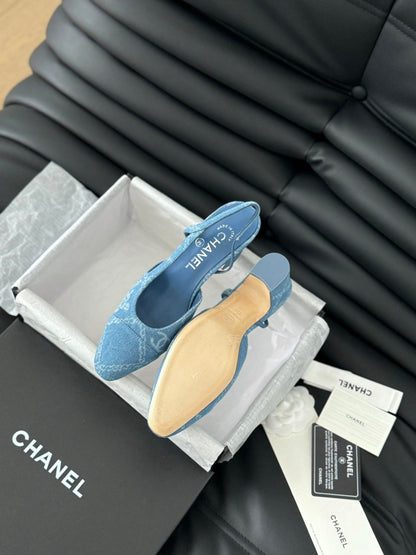 CLASSIC HIGH SLINGBACK CERULEAN BLUE CALFSKIN