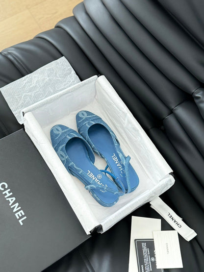CLASSIC SLINGBACK CERULEAN BLUE CALFSKIN