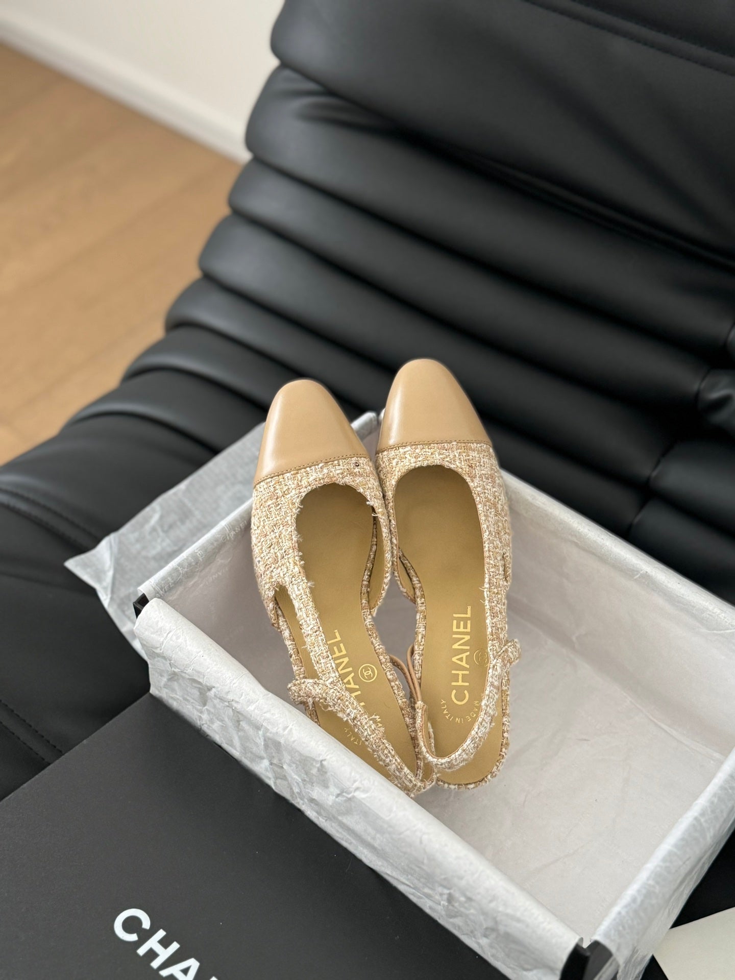 CLASSIC HIGH SLINGBACK CORN YELLOW TWEEDS AND CALFSKIN