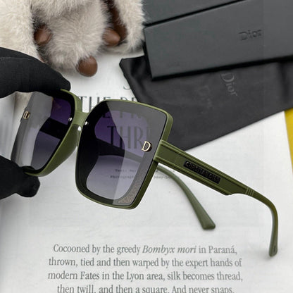 MONTAIGNE SUNGLASS CD1615 IN ACETATE