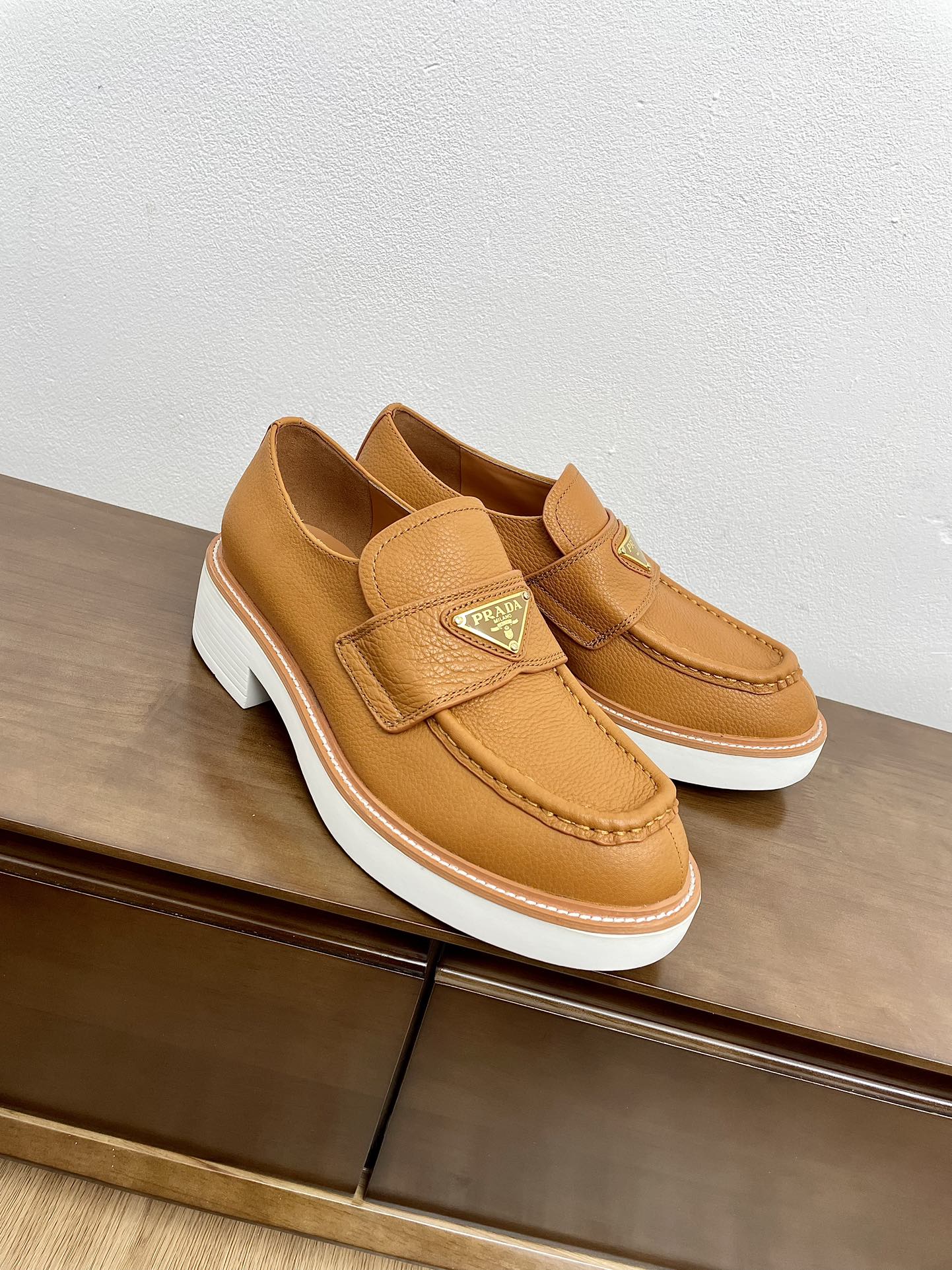 PRA CHOCOLATE LOAFERS BRONZE CALFSKIN