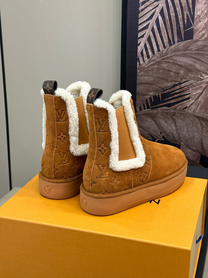 ASPEN CHELSEA ANKLE BOOTS IN BRONZE BROWN MONOGRAM-DEBOSSED SUEDE