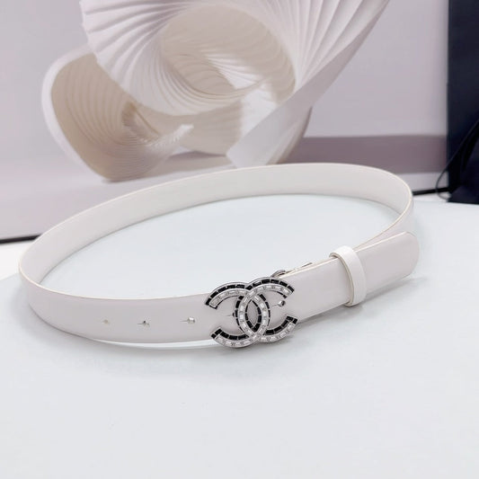 CC 30MM BELT IN WHITE CALFSKIN METAL HARDWARE