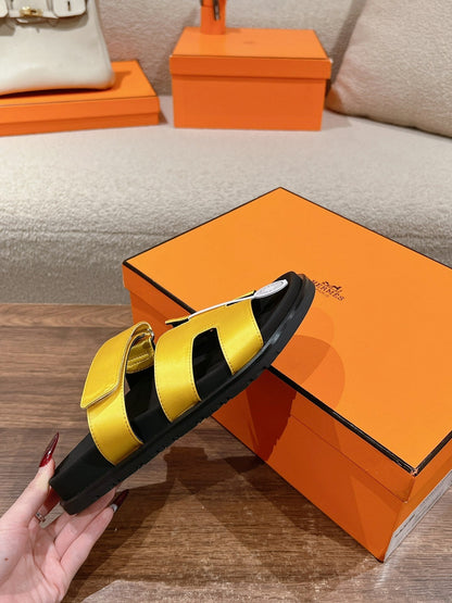 CHYPRE SANDAL BLACK MIX BRIGHT YELLOW CALFSKIN