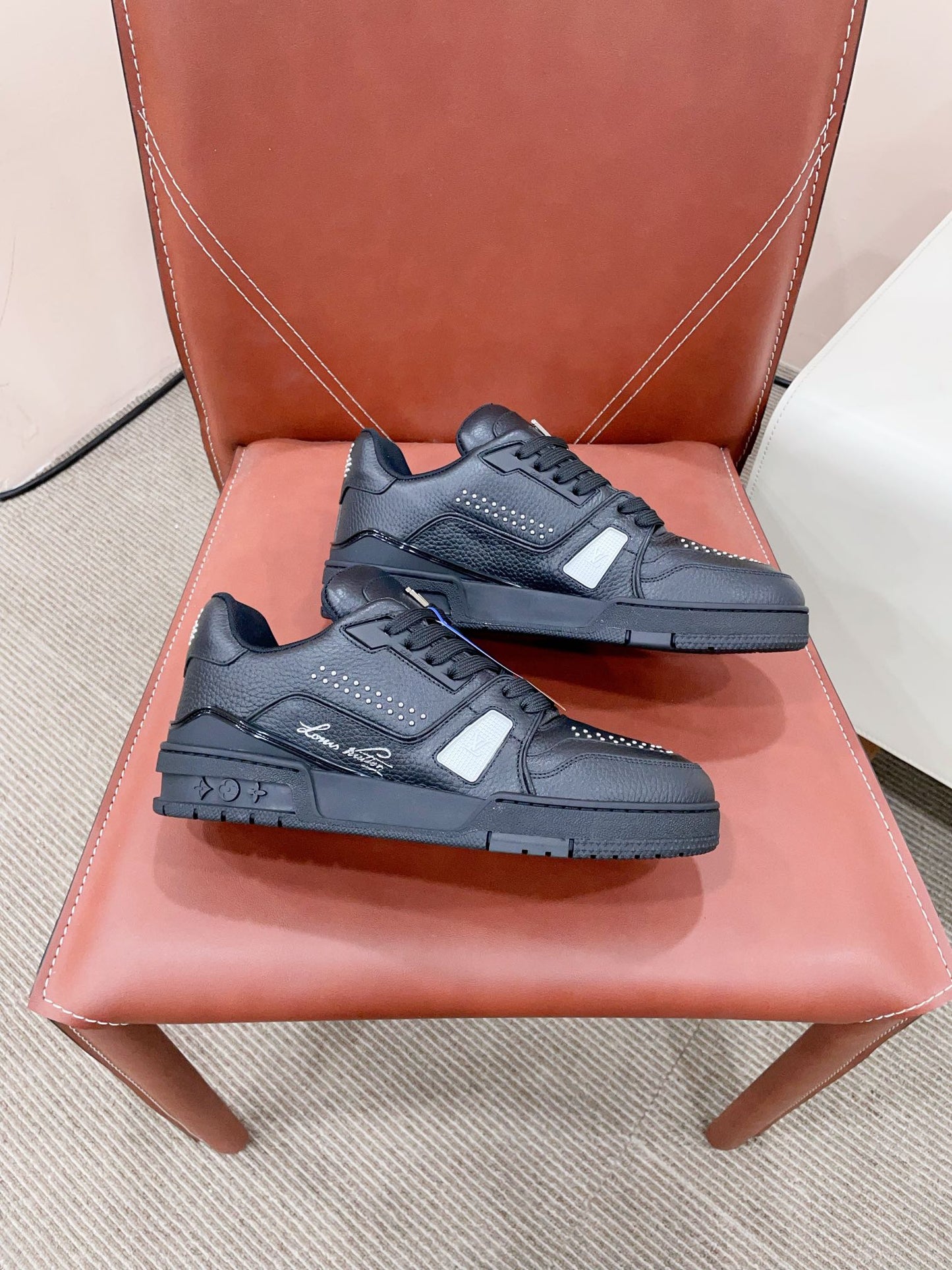 TRAINER SNEAKER IN BLACK CALFSKIN