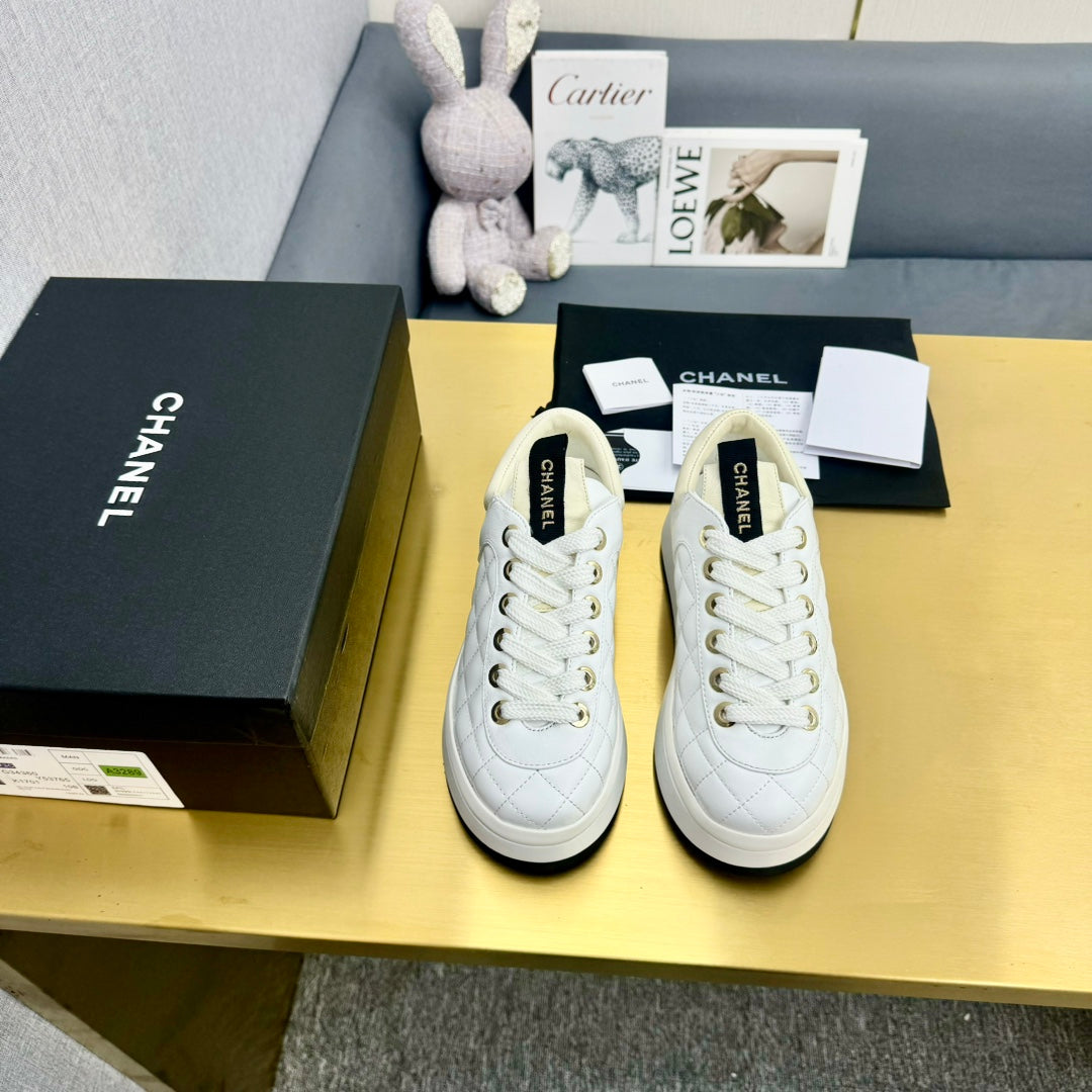 PLATFORM SHOES IN WHITE LAMBSKIN