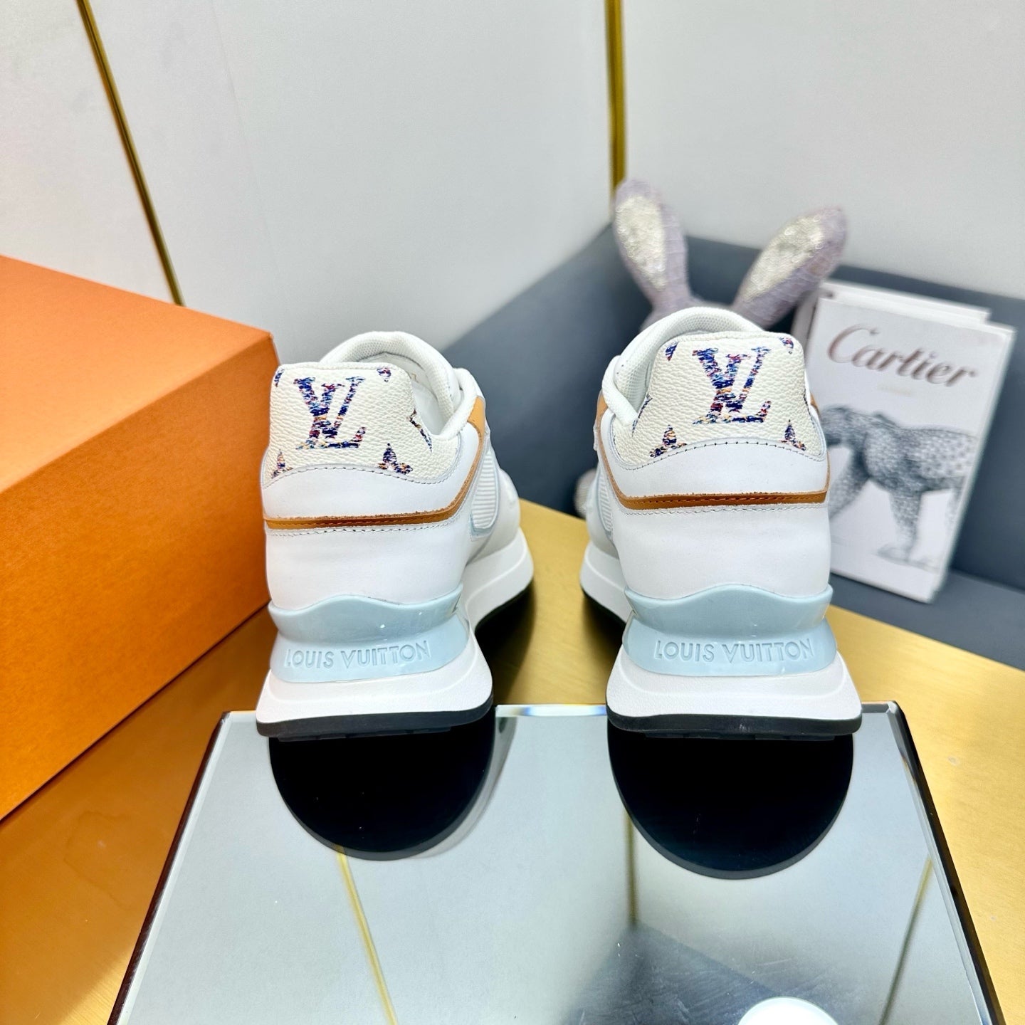 NEO RUN AWAY SNEAKER IN WHITE MIX SKY BLUE CALFSKIN
