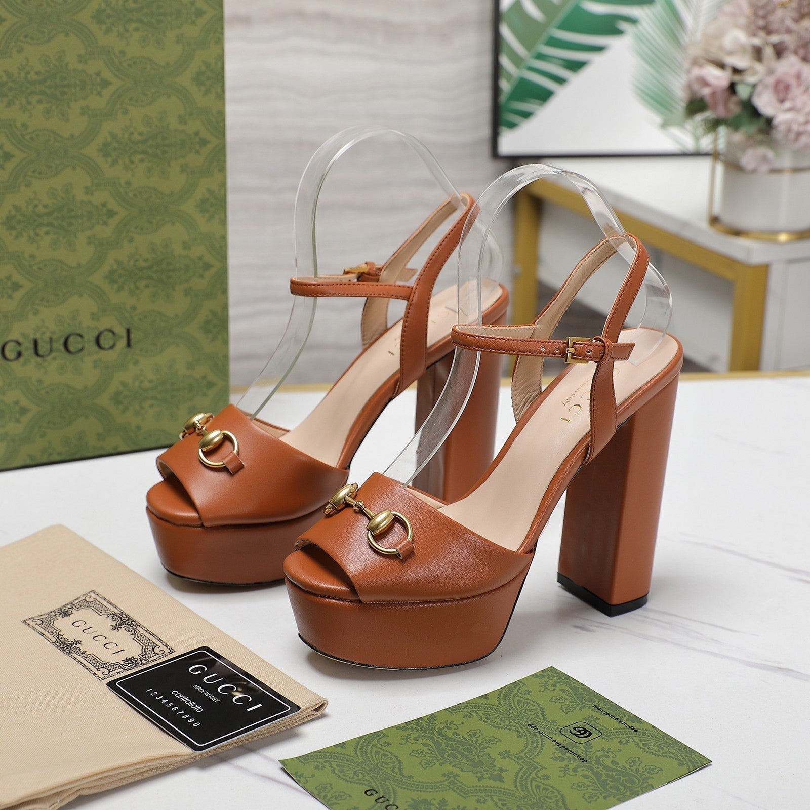 GG Sandales Cuir Noir Orange Ginger