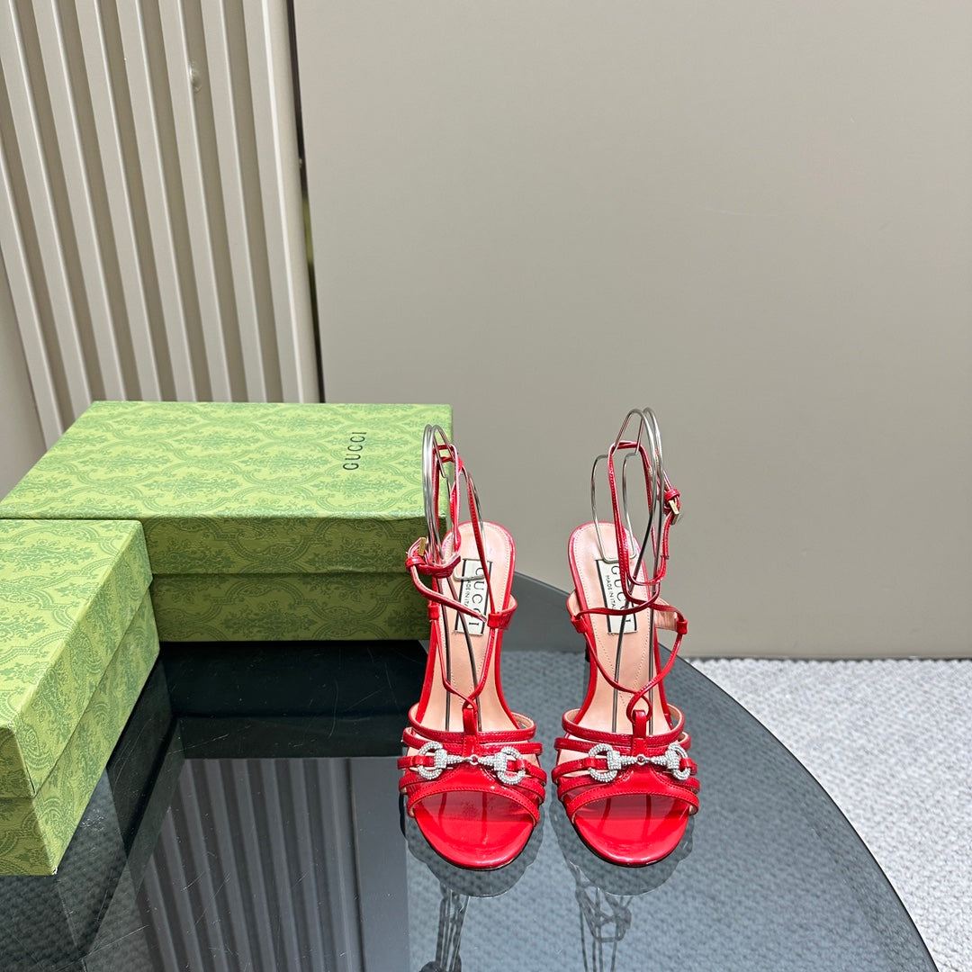 CRYSTAL HORSEBIT STRAPPY SANDAL 10.5CM IN RED PATENT LEATHER