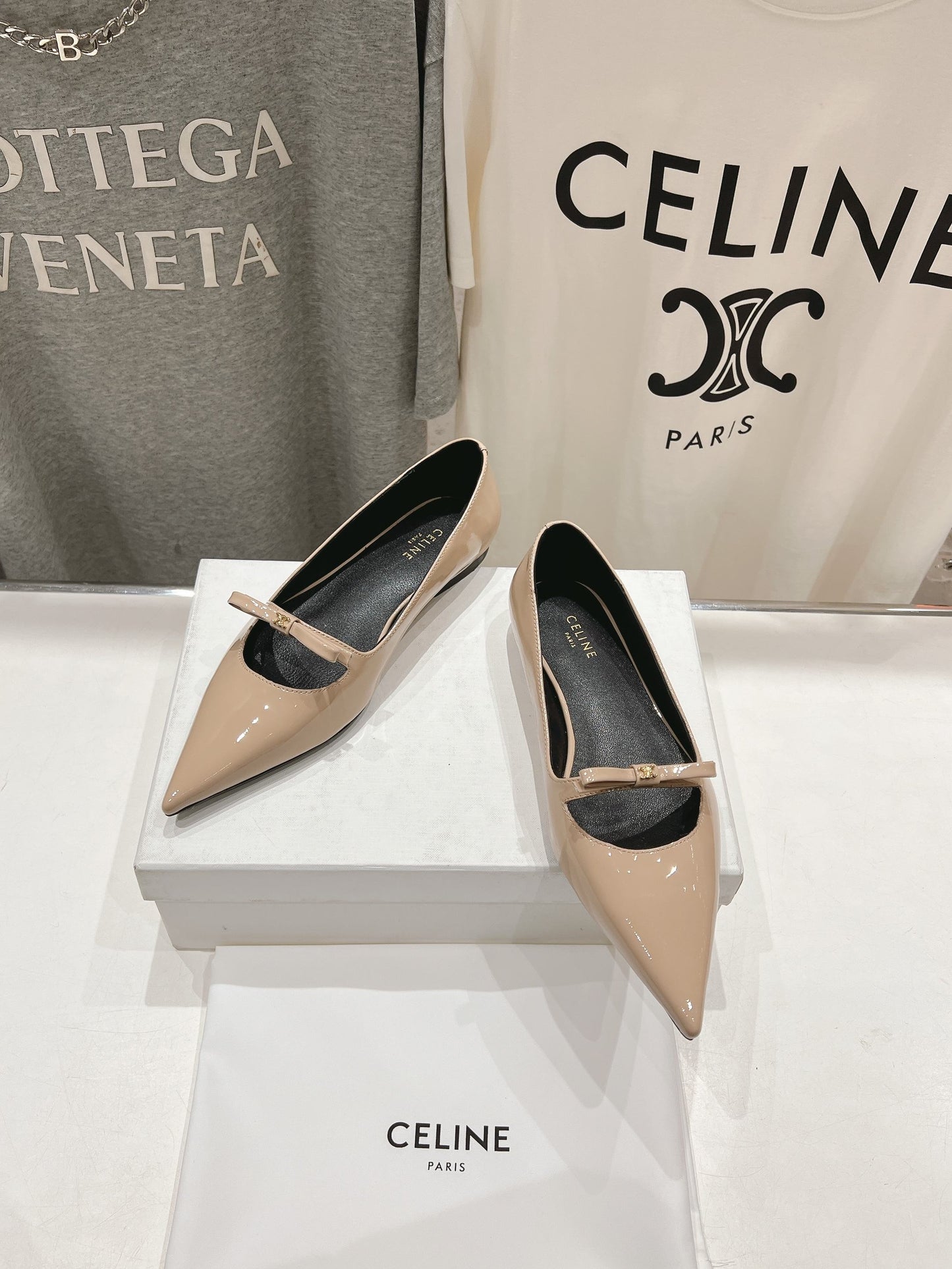 SUZY POINTY TOE BALLERINA IN TAN BEIGE PATENT CALFSKIN