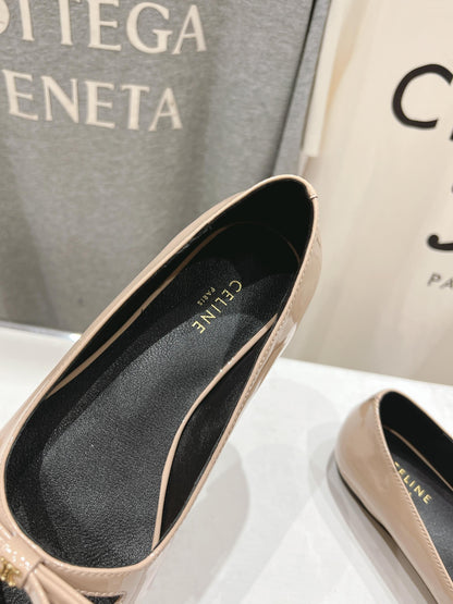 SUZY POINTY TOE BALLERINA IN TAN BEIGE PATENT CALFSKIN