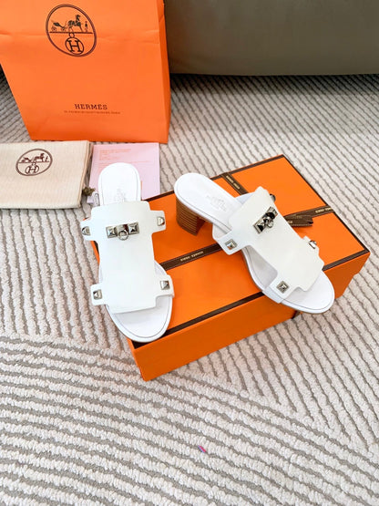 INVINCIBLE 50 SANDAL IN WHITE CALFSKIN