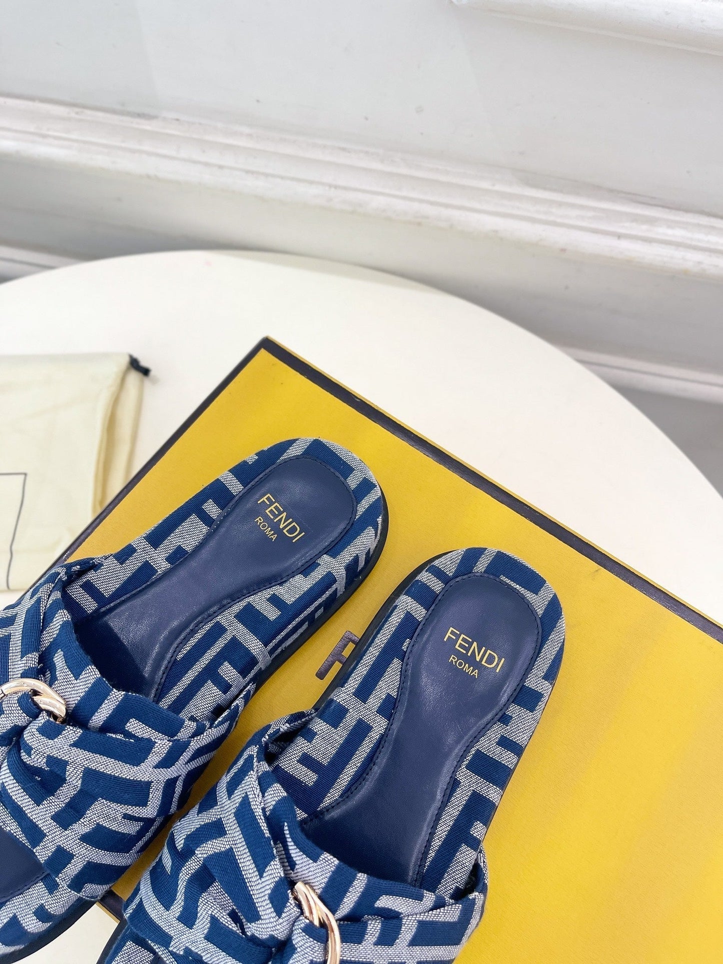 FENDI FLAT SLIPPER IN NAVY BLUE MONOGRAM JACQUARD FABRIC WITH GOLD HARDWARE