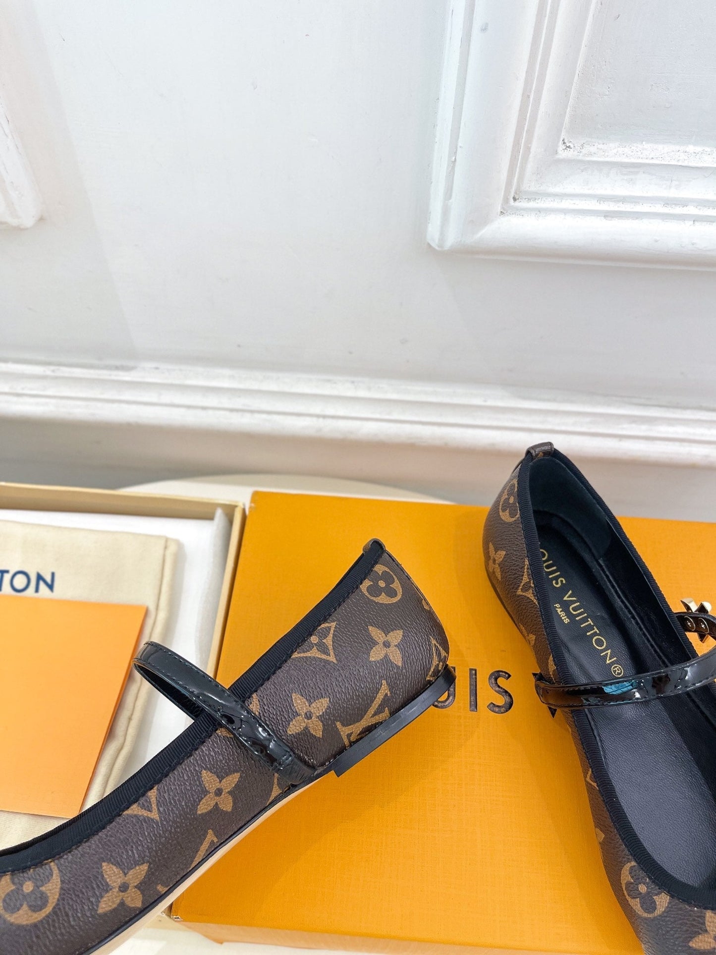 LV WOMEN ROMY FLAT BALLERINA IN CHOCOLATE BROWN MONOGRAM CALFSKIN