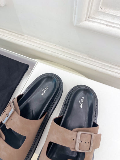 DAD SANDAL MULE IN MEIDUM BROWN SUEDE